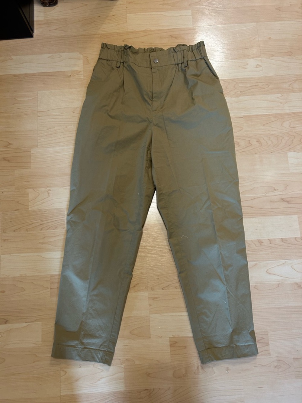 olive green cargo pants